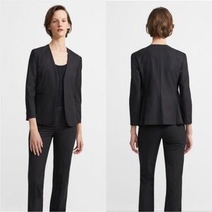 Theory Lindrayia blazer on size 12